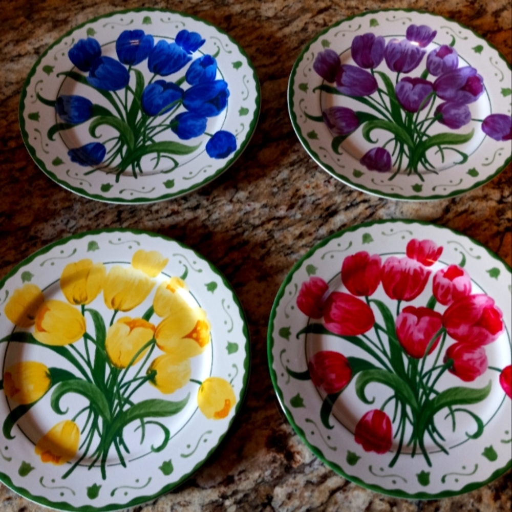 4 salad plates size 7 3/4